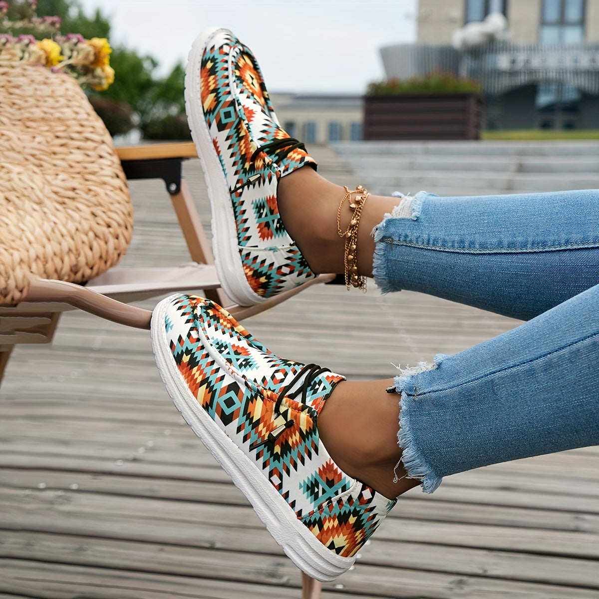 Geometric Pattern Canvas Shoes, Casual Outdoor Sneakers